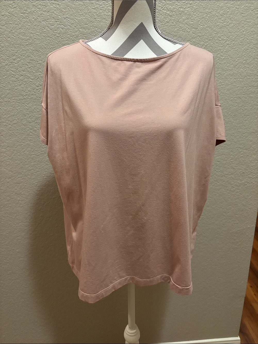 J. Jill Boxy Boatneck Short Sleeve Top in Blush Pink